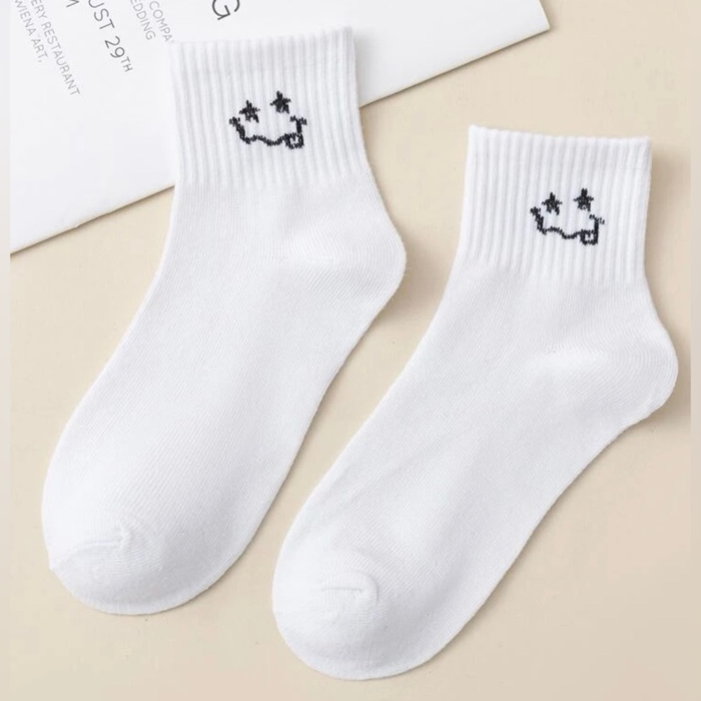 Smiley socks 2/$10